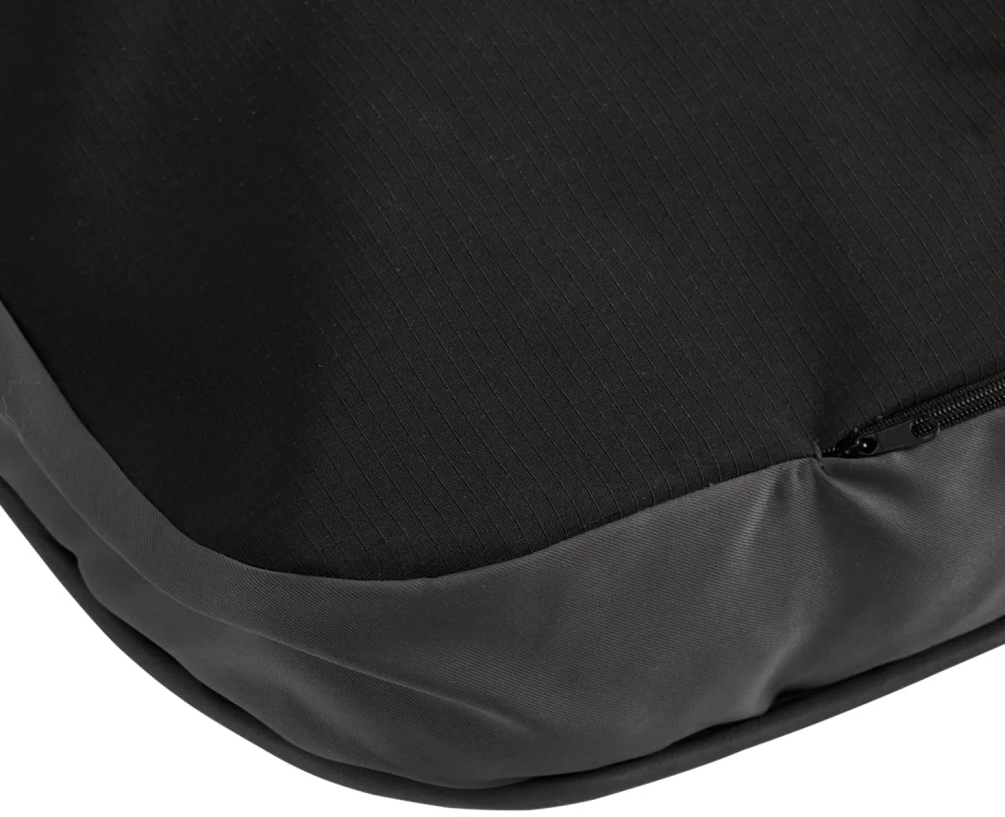 Dover Dog Barn Bed Cover