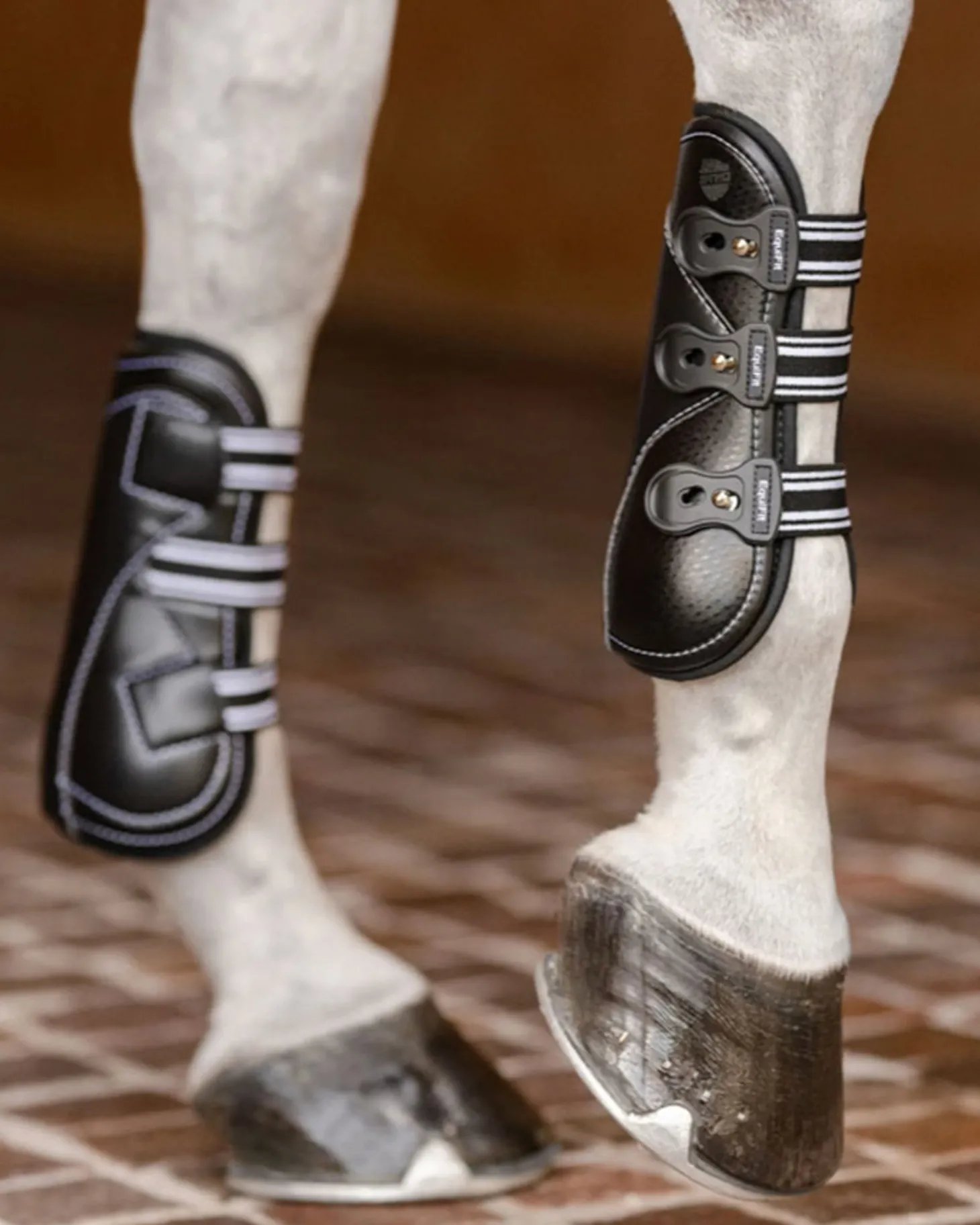 EquiFit® D-Teq™ Front Boots with SheepsWool™ ImpacTeq® Liner
