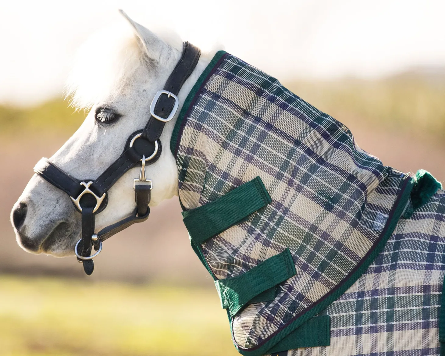 Kensington™ Mini Protective Neck Cover