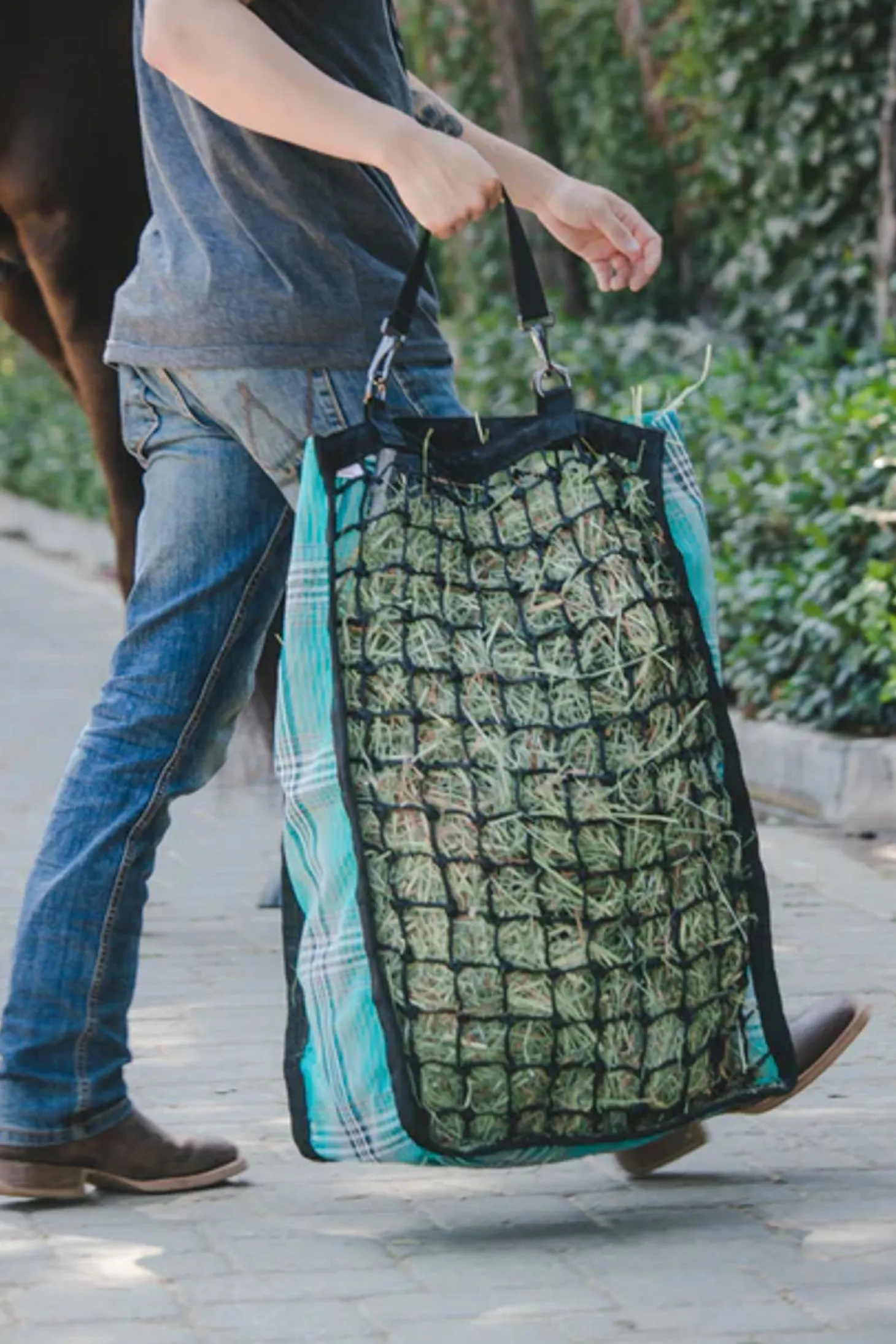 Kensington™ Slow Feed 2-Flake Hay Bag