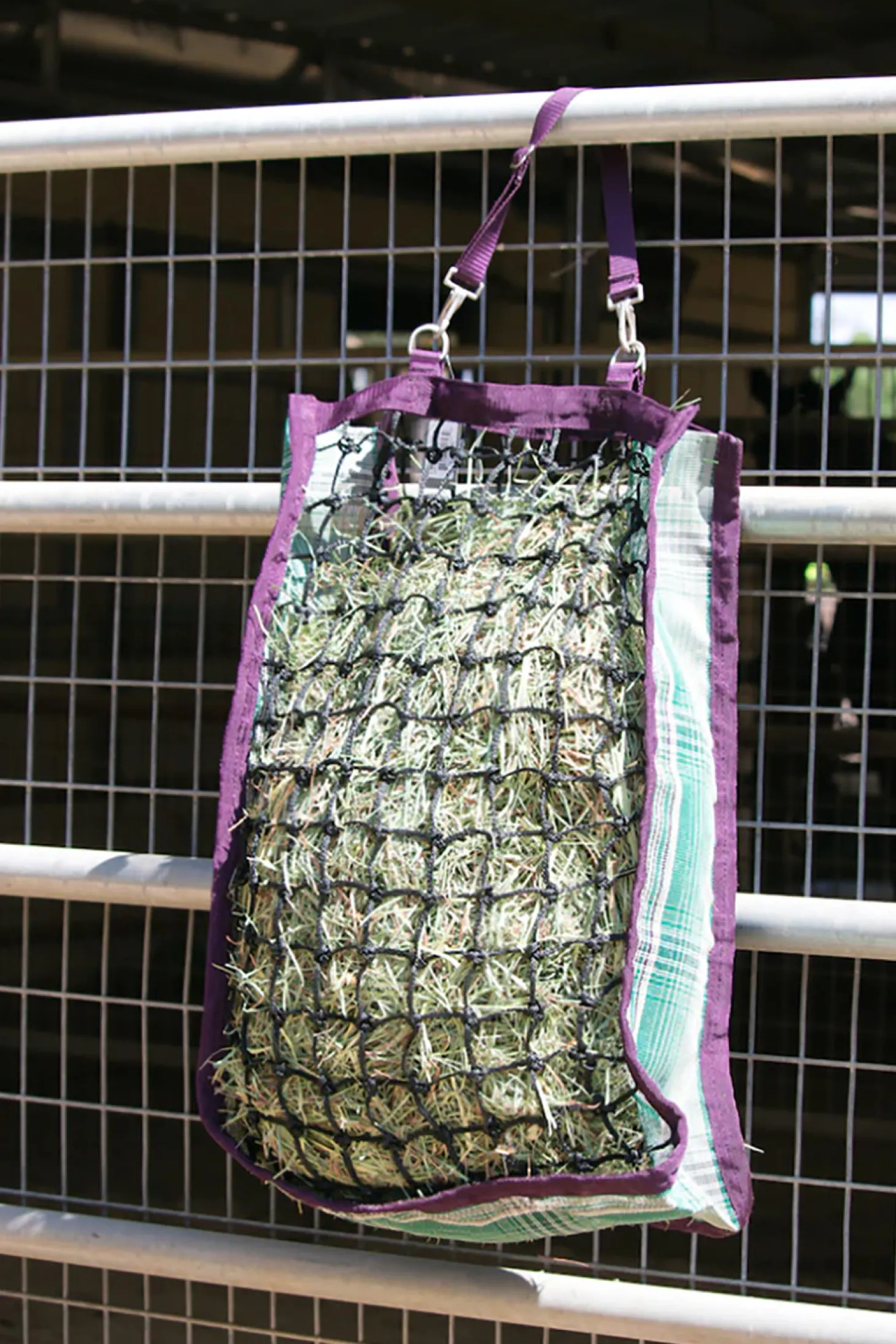 Kensington™ Slow Feed 2-Flake Hay Bag