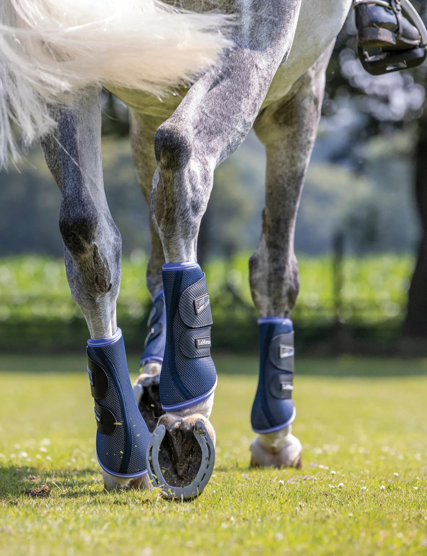 LeMieux® Carbon Mesh Wrap Boots