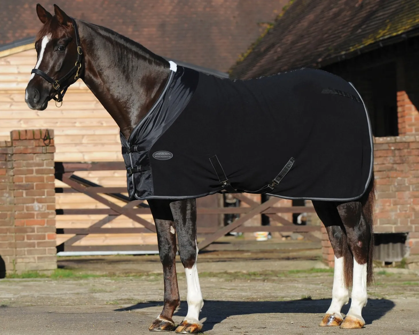 WeatherBeeta® Antistatic Standard Neck Fleece Cooler